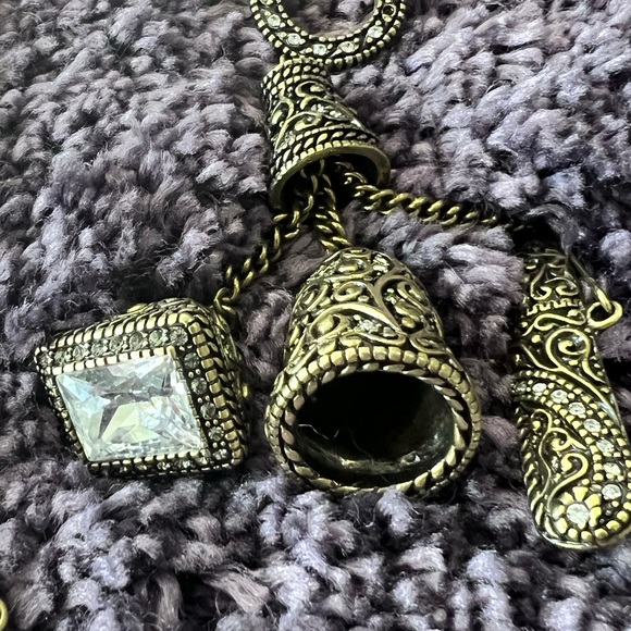 Heidi Daus “Boho Charm” vintage toggle necklace with charms & Swarovski Crystals - Picture 5 of 10